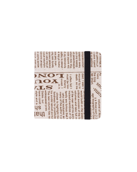 Cuaderno de Viaje Periódico 12x12 cm cerrado