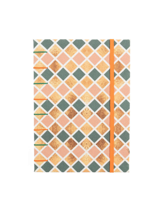 Cuaderno Cosido Copto Artesanal Rombos Naranjas cerrado